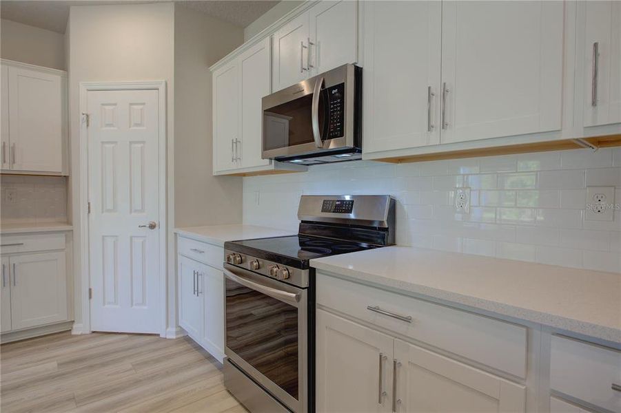 Furnished interior view inside a new home in , Palm Coast (Image 11).