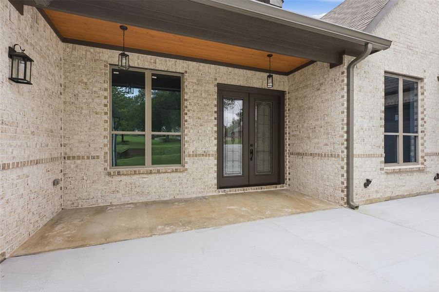 Exterior details and patio area of a home in , Granbury (Image 3). Exterior details and patio area of a home in , Granbury (Image 3).