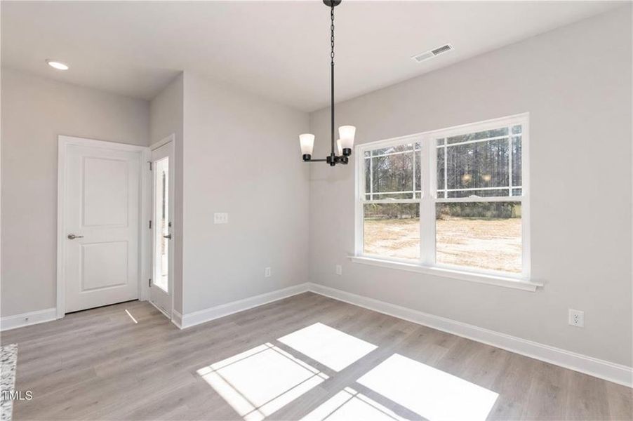Spacious, unfurnished interior of a new home in Norris Landing, Snellville (Image 8).