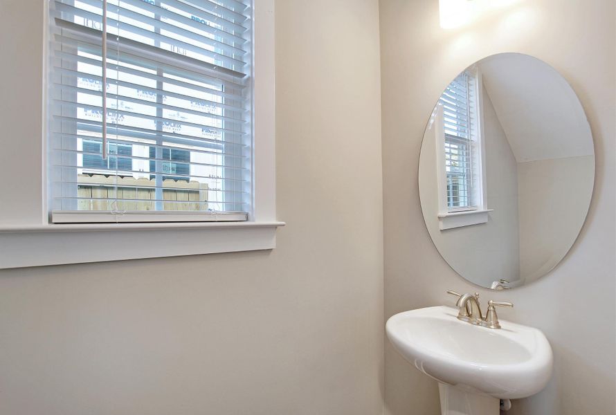 Saratoga Powder Room