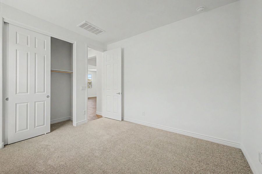 Spacious, unfurnished interior of a new home in Miravida, Surprise (Image 15). Spacious, unfurnished interior of a new home in Miravida, Surprise (Image 15).