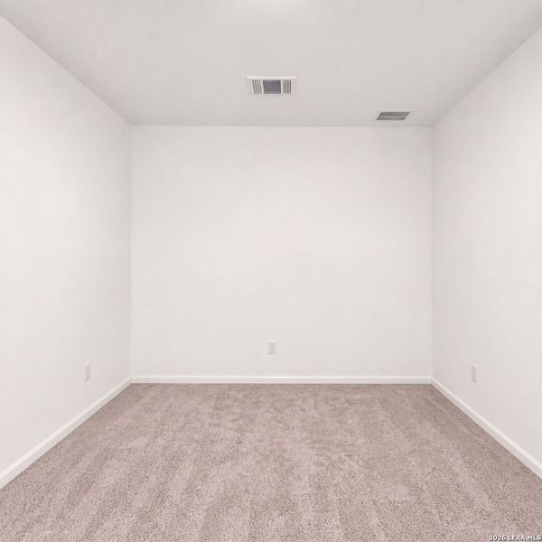 Spacious, unfurnished interior of a new home in Landon Ridge, San Antonio (Image 17).