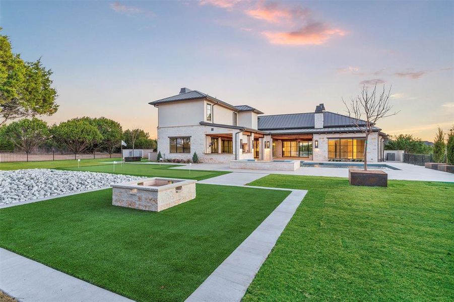 Image 33 of a home in .