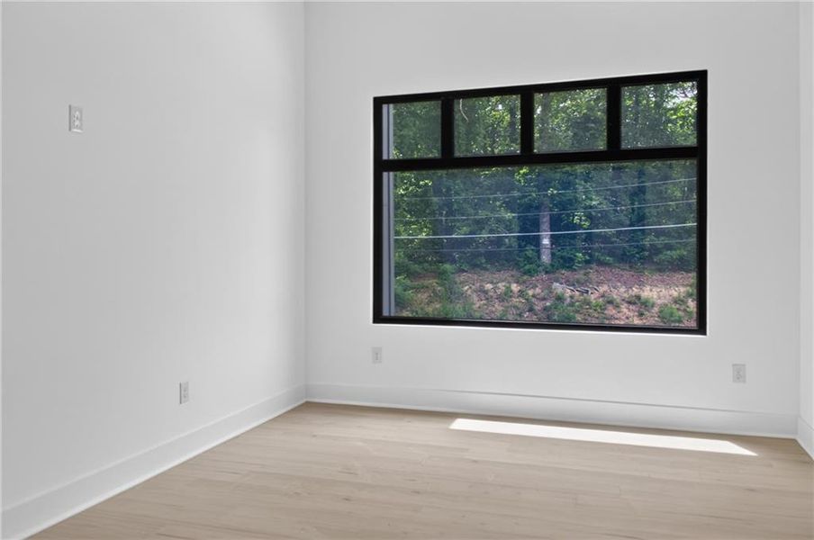 Spacious, unfurnished interior of a new home in , Mableton (Image 33).