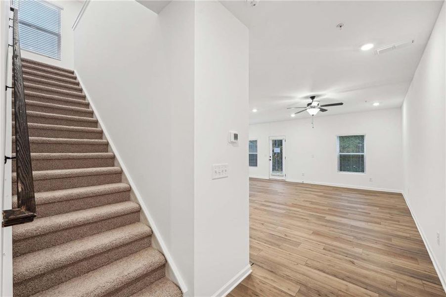 Spacious, unfurnished interior of a new home in Laurelwood, Douglasville (Image 39).