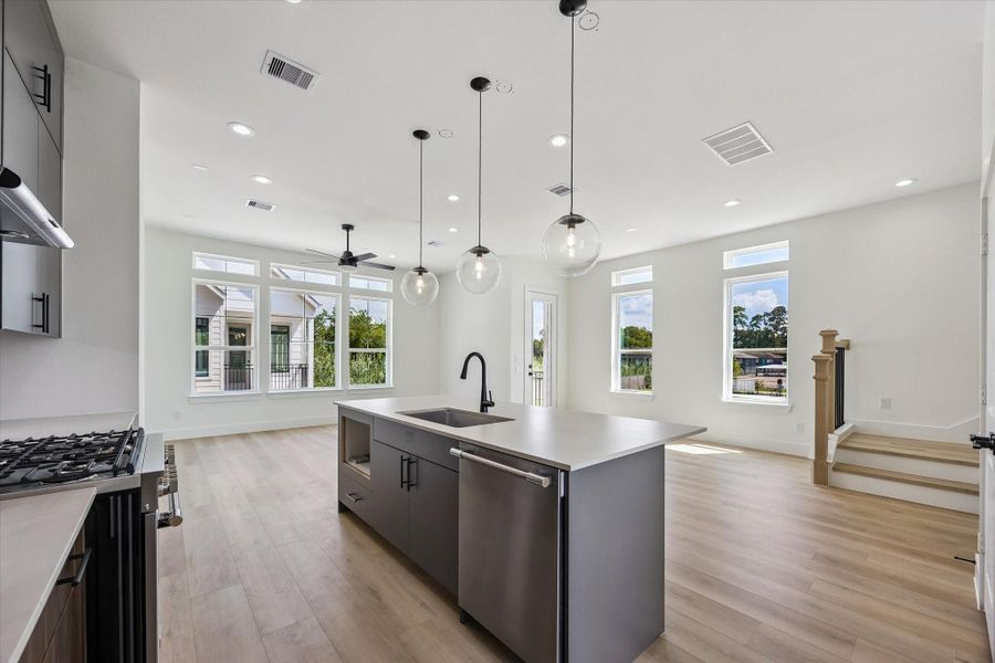 Furnished interior view inside a new home in Thornton Oaks, Houston (Image 5).