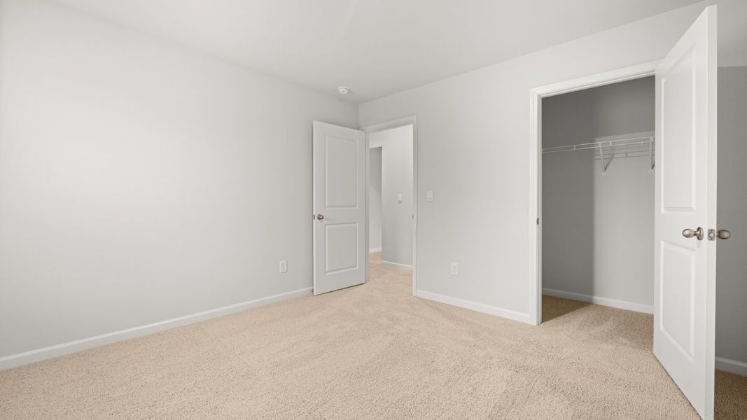 Representative unfurnished interior of a home built from the Halton by D.R. Horton in Estates at Deer Hollow, Grovetown (Image 24).