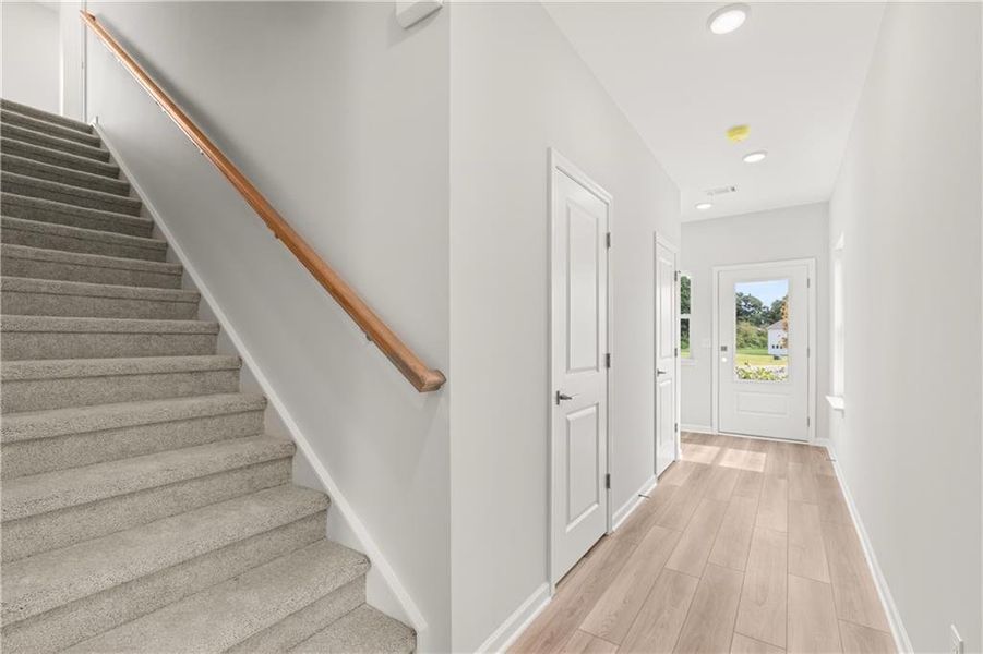 Spacious, unfurnished interior of a new home in Cedar Farms, Winder (Image 27).