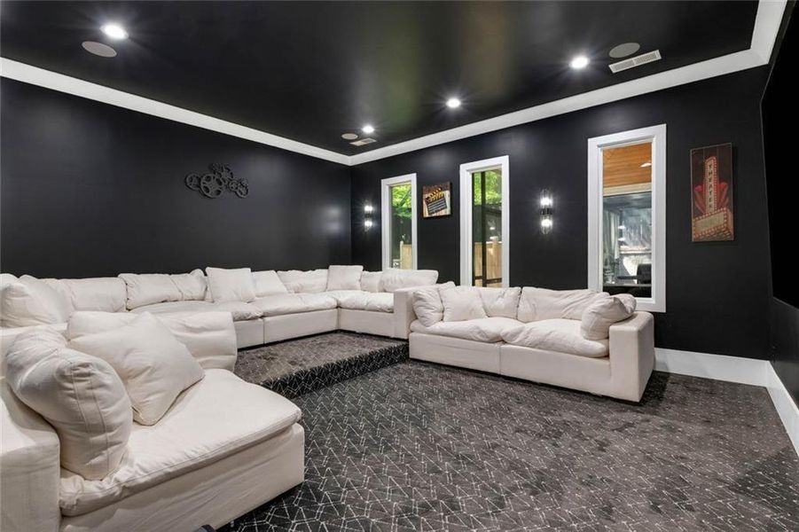 Furnished interior view inside a new home in , Roswell (Image 71).