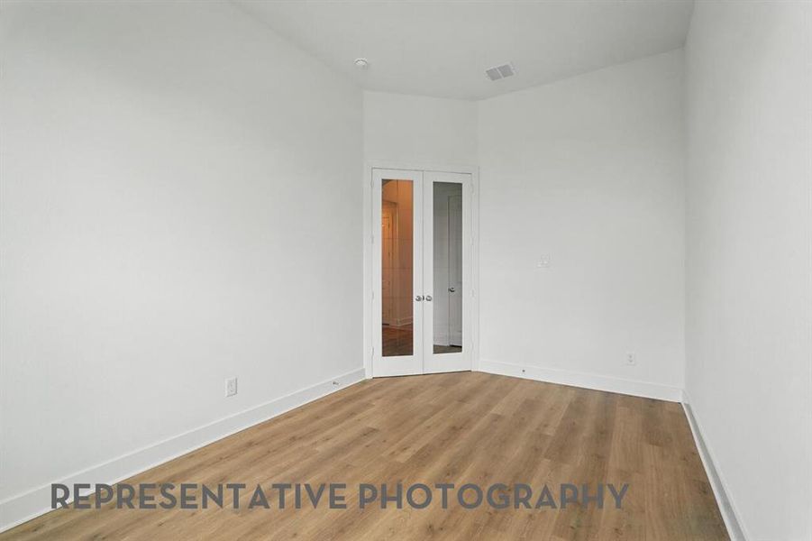 Spacious, unfurnished interior of a new home in Devonshire, Forney (Image 16).