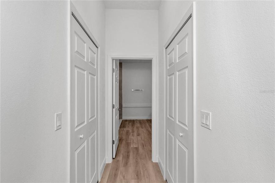 Spacious, unfurnished interior of a new home in , Citrus Springs (Image 17).