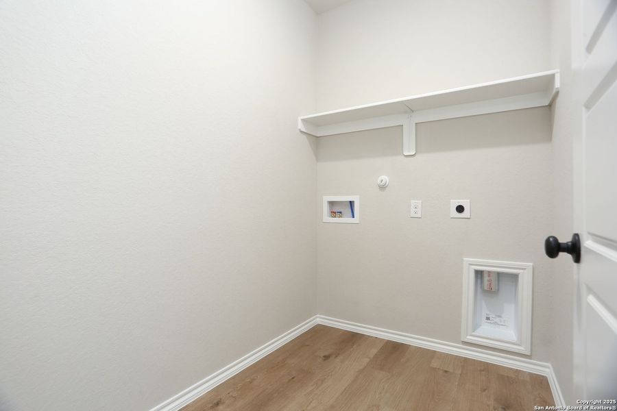 Image 46 of a home in Fairway Crossing 40s.