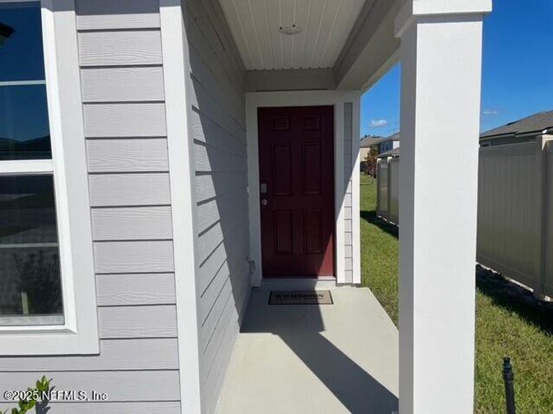 Exterior details and patio area of a home in The Arbors, Jacksonville (Image 3). Exterior details and patio area of a home in The Arbors, Jacksonville (Image 3).