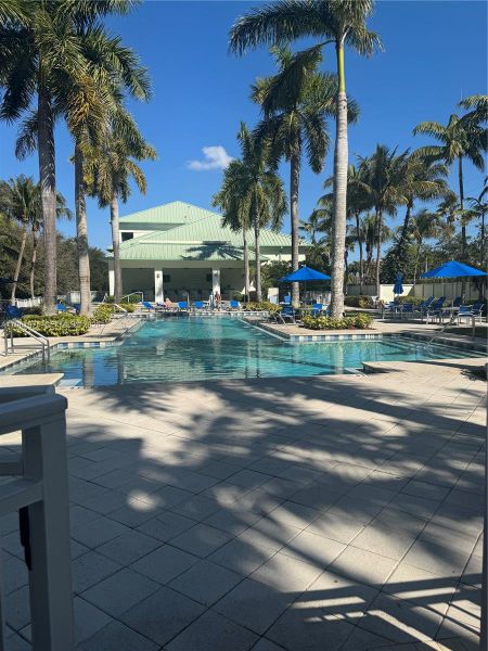 Community amenities in , Doral (Image 11).