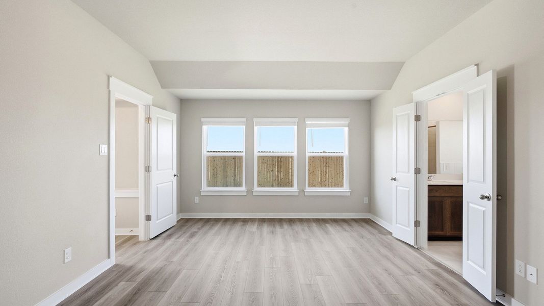 Furnished interior view inside a new home in Hunters Glen, Jarrell (Image 6).