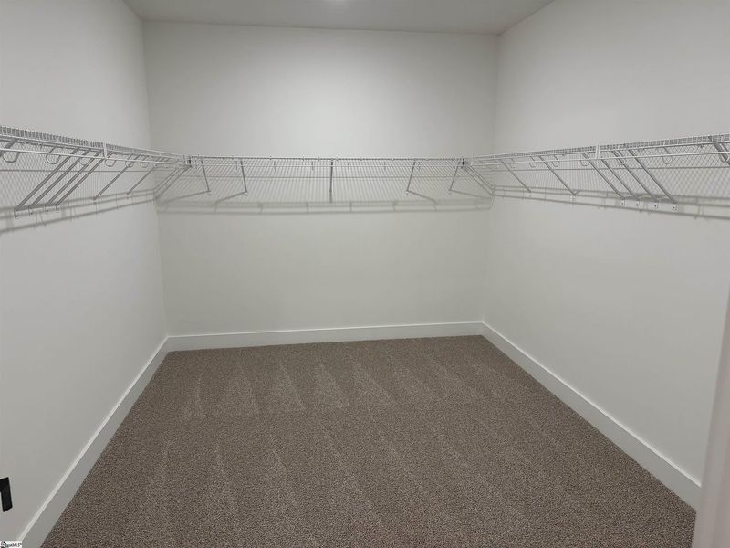 Spacious, unfurnished interior of a new home in Hidden Lake Estates, Greenville (Image 15).