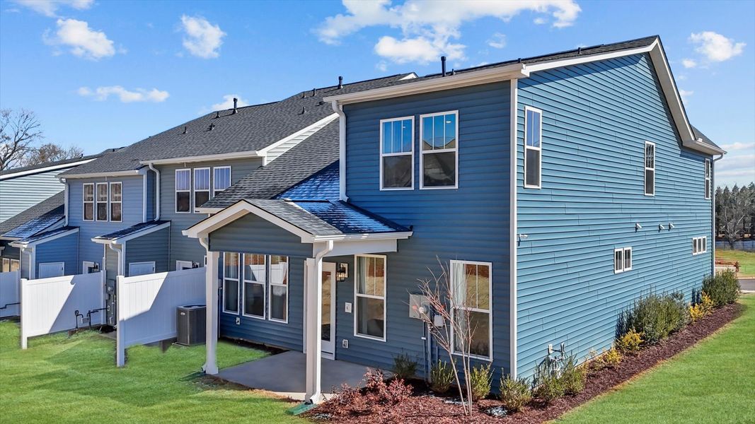 Elegant finishes and modern features in this proven DRB Homes design in Lyman, SC