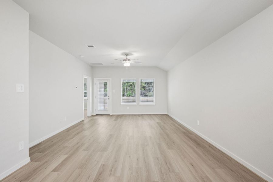 Spacious, unfurnished interior of a new home in , New Caney (Image 9).