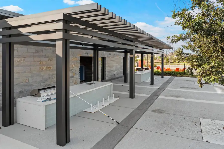 Image 38 of a home in Bridgeland 80′.