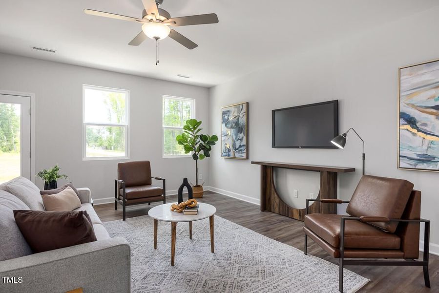 Furnished interior view inside a new home in Wellers Knoll, Lillington (Image 71). Furnished interior view inside a new home in Wellers Knoll, Lillington (Image 71).