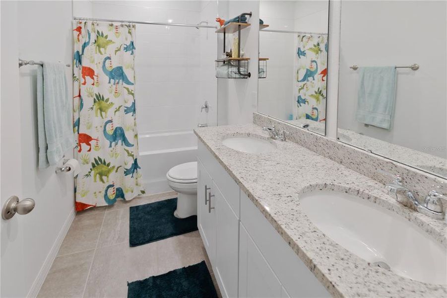 Furnished interior view inside a new home in , Winter Haven (Image 7).