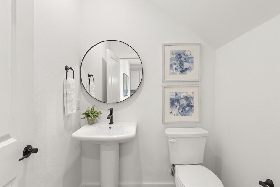 Furnished interior view inside a new home in Ten Mile Creek, Celina (Image 12).