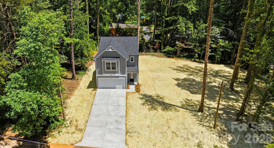 Front exterior of a new home in , Morganton, NC, highlighting curb appeal (Image 20). Front exterior of a new home in , Morganton, NC, highlighting curb appeal (Image 20).