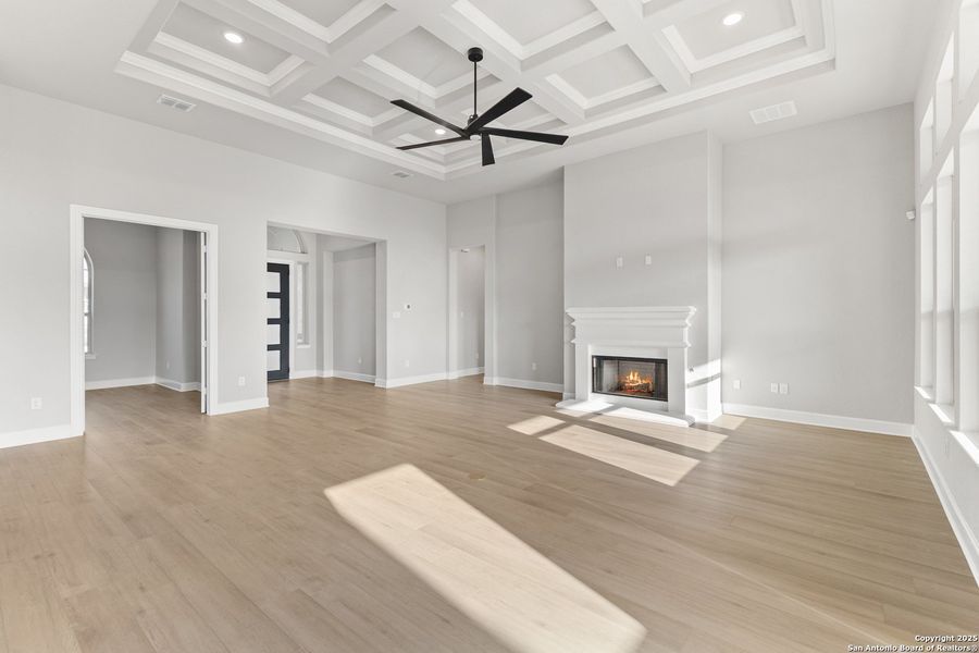Spacious, unfurnished interior of a new home in Potranco Acres, Castroville (Image 21). Spacious, unfurnished interior of a new home in Potranco Acres, Castroville (Image 21).