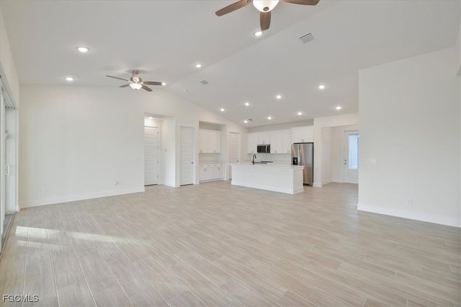 Spacious, unfurnished interior of a new home in Cape Coral, Cape Coral (Image 17). Spacious, unfurnished interior of a new home in Cape Coral, Cape Coral (Image 17).