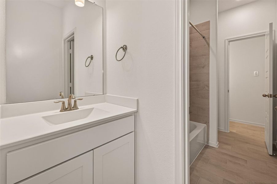 Furnished interior view inside a new home in Lago Mar, Texas City (Image 13).