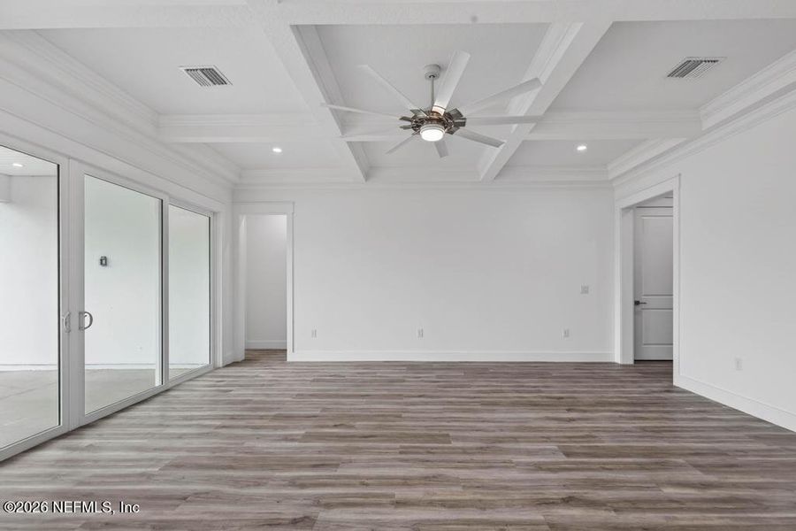 Spacious, unfurnished interior of a new home in , St. Johns (Image 79).