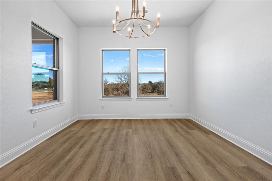 Spacious, unfurnished interior of a new home in Honeysuckle Ranch, Paradise (Image 33).