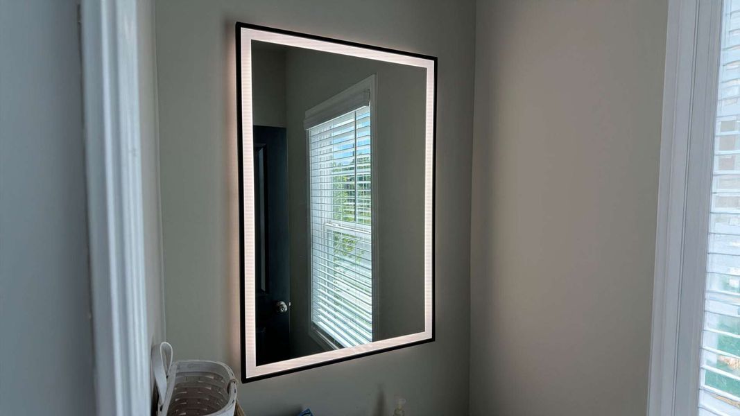 Representative interior finishes for a home built from the Jack by KM Homes in Glory Meadows, Gainesville (Image 6).