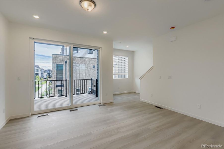 Spacious, unfurnished interior of a new home in , Broomfield (Image 17).