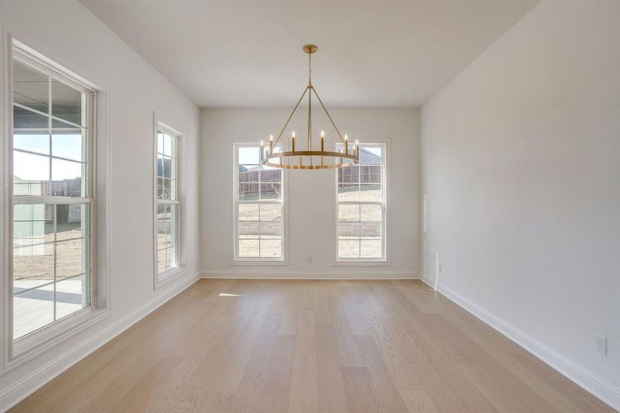 Spacious, unfurnished interior of a new home in Whitestone Heights, Benbrook (Image 23).