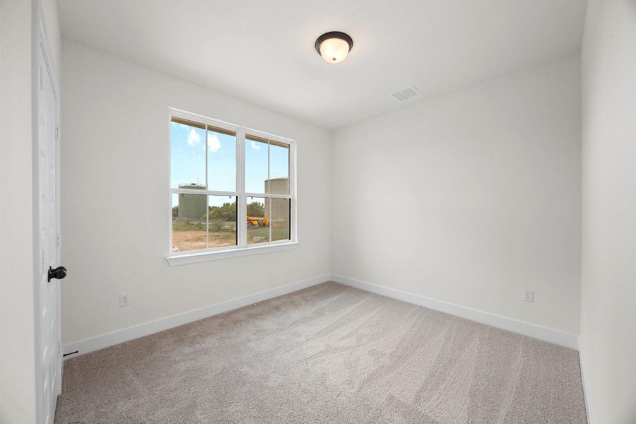 Spacious, unfurnished interior of a new home in Provence - 60', Austin (Image 31). Spacious, unfurnished interior of a new home in Provence - 60', Austin (Image 31).