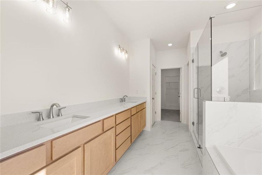 Furnished interior view inside a new home in , Gainesville (Image 9).