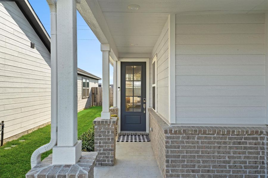Exterior details and patio area of a home in Mason Woods 40s, Cypress (Image 4). Exterior details and patio area of a home in Mason Woods 40s, Cypress (Image 4).