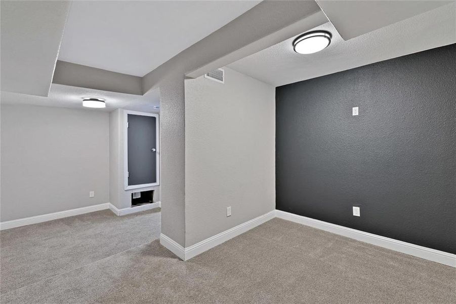 Spacious, unfurnished interior of a new home in , Dallas (Image 19). Spacious, unfurnished interior of a new home in , Dallas (Image 19).