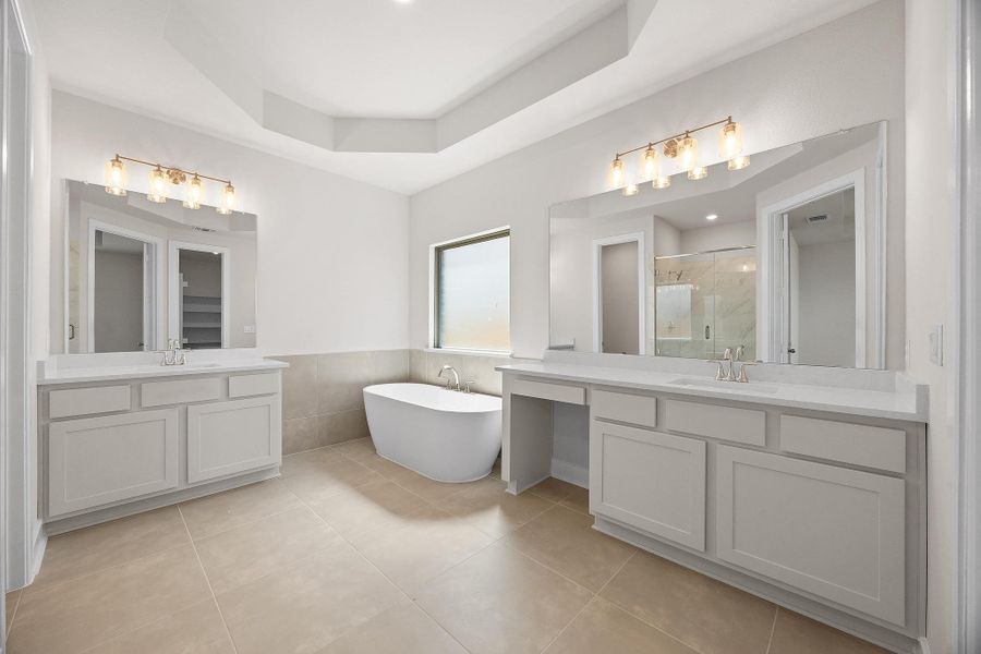 Furnished interior view inside a new home in Parmer Ranch, Georgetown (Image 10). Furnished interior view inside a new home in Parmer Ranch, Georgetown (Image 10).
