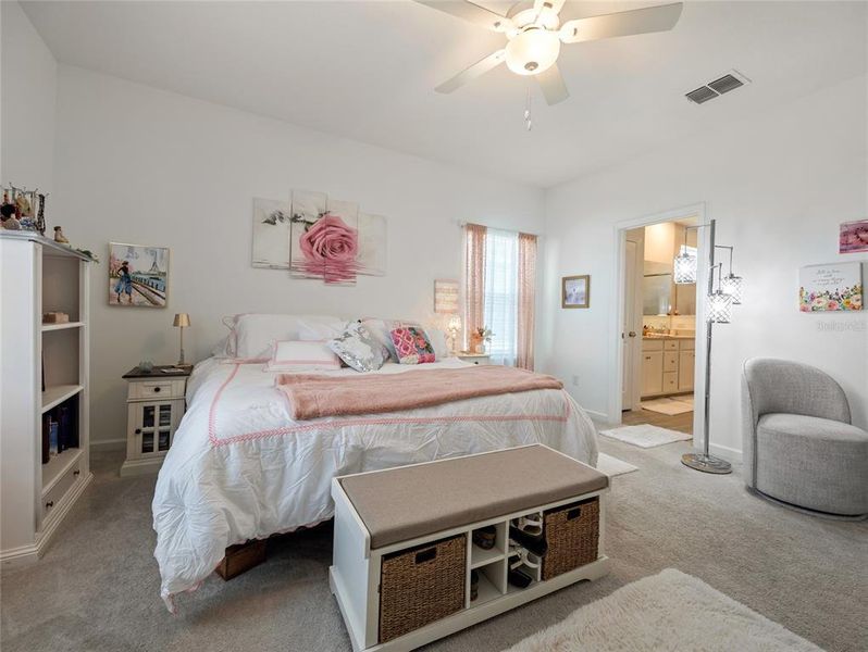 Furnished interior view inside a new home in Liberty Village: Liberty Village - Phase One, Ocala (Image 23).