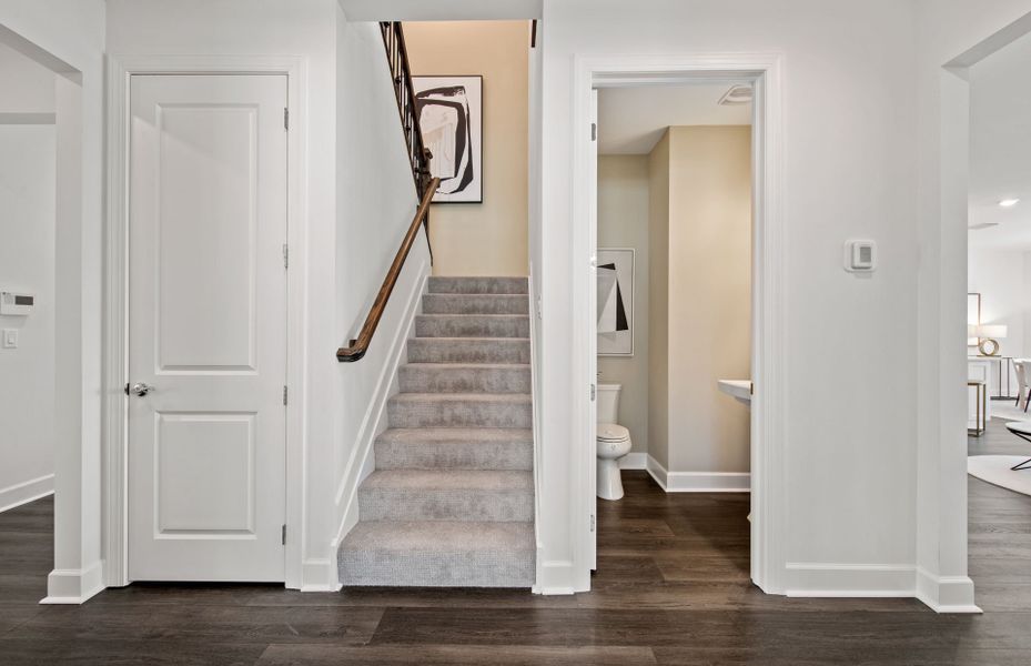 Spacious, unfurnished interior of a new home in Reagan Landing, Bradenton (Image 18). Spacious, unfurnished interior of a new home in Reagan Landing, Bradenton (Image 18).