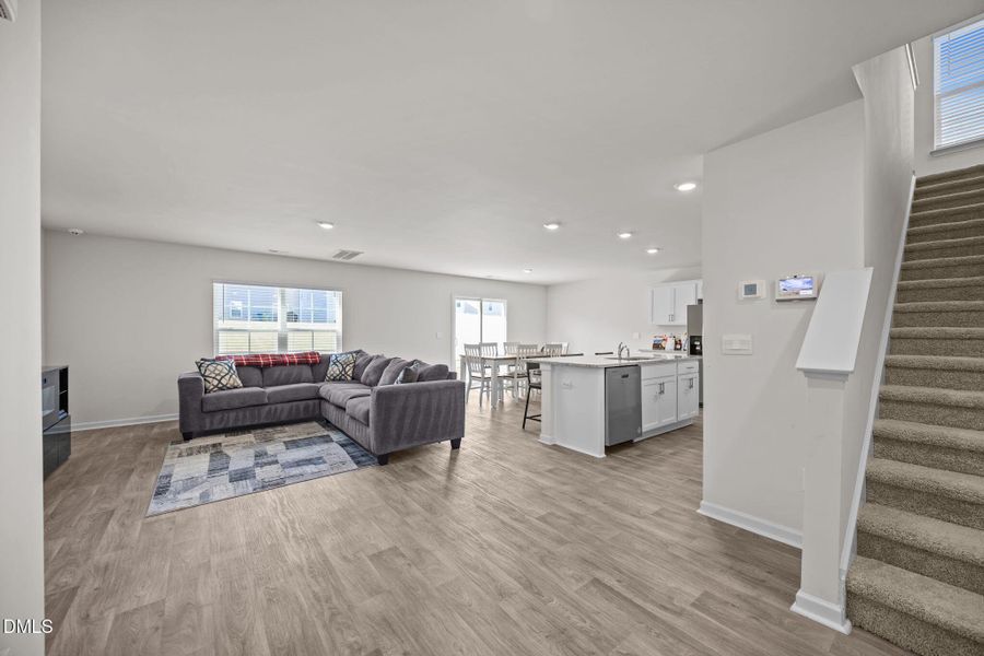 20-web-or-mls-IMG_6589 20-web-or-mls-IMG_6589