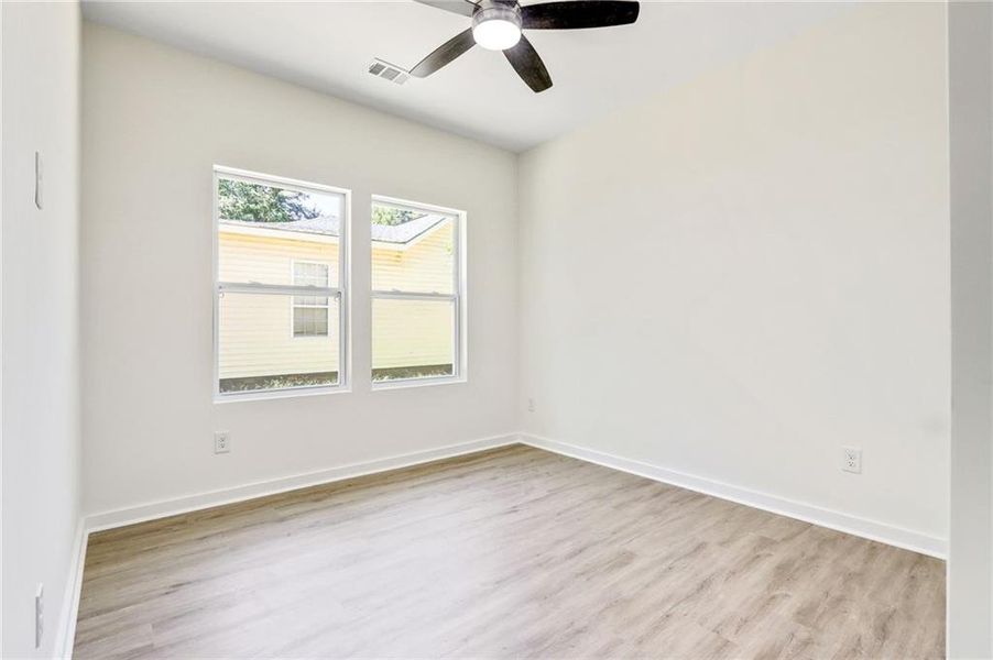 Spacious, unfurnished interior of a new home in , Cedartown (Image 19).