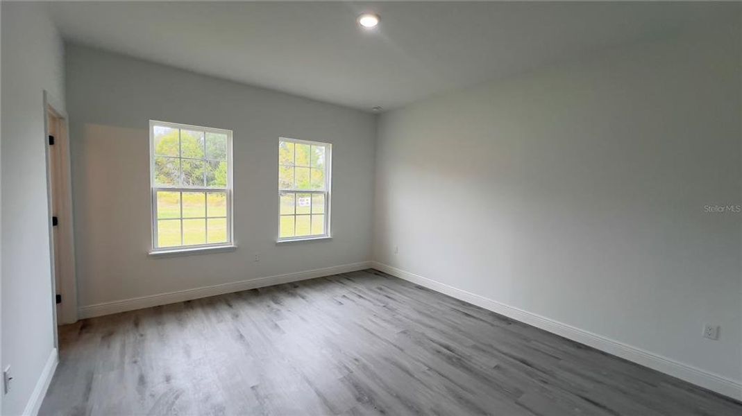 Image 33 of a home in .