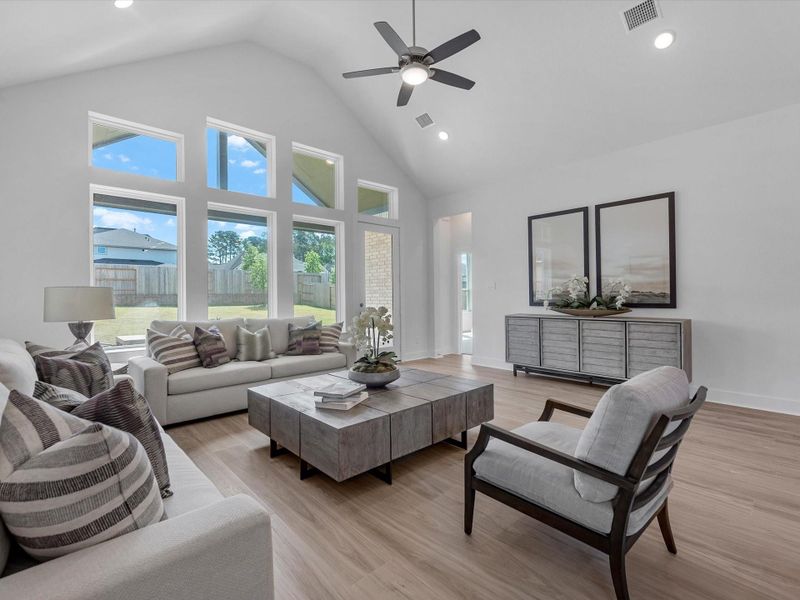 Furnished interior view inside a new home in Clopton Farms, Montgomery (Image 14).