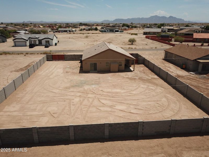 Aerial – Full Lot & Block Wall Fence