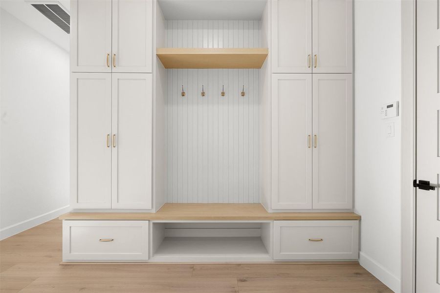 Spacious, unfurnished interior of a new home in , Chappell Hill (Image 23).