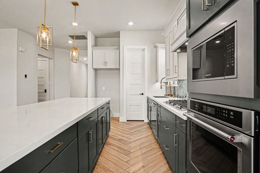 Stainless steel Kitchenaid appliances are one-year old. Stainless steel Kitchenaid appliances are one-year old.