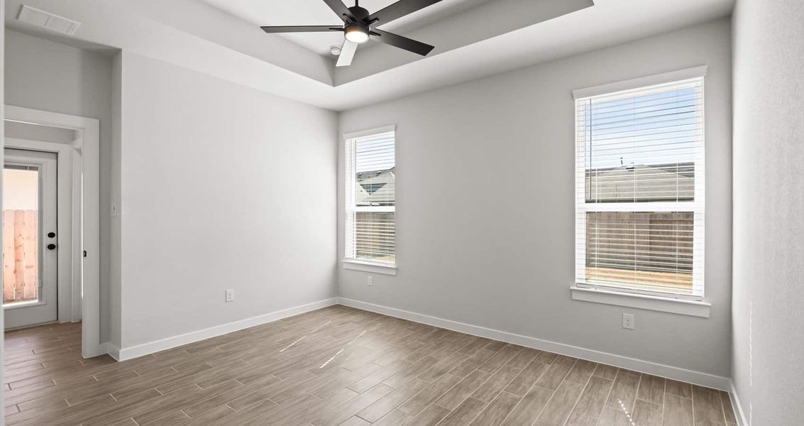 Spacious, unfurnished interior of a new home in Trace, San Marcos (Image 19). Spacious, unfurnished interior of a new home in Trace, San Marcos (Image 19).